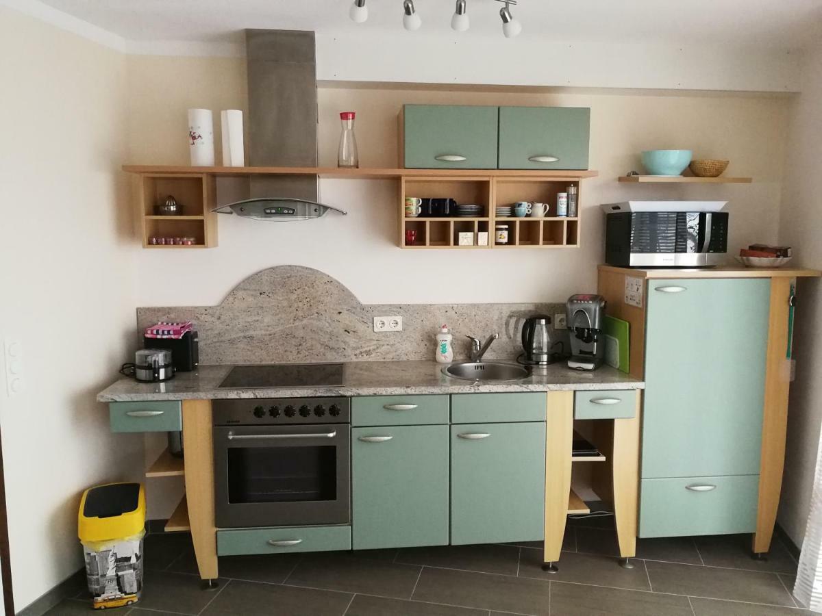 אננהיים Villa Burgblick מראה חיצוני תמונה